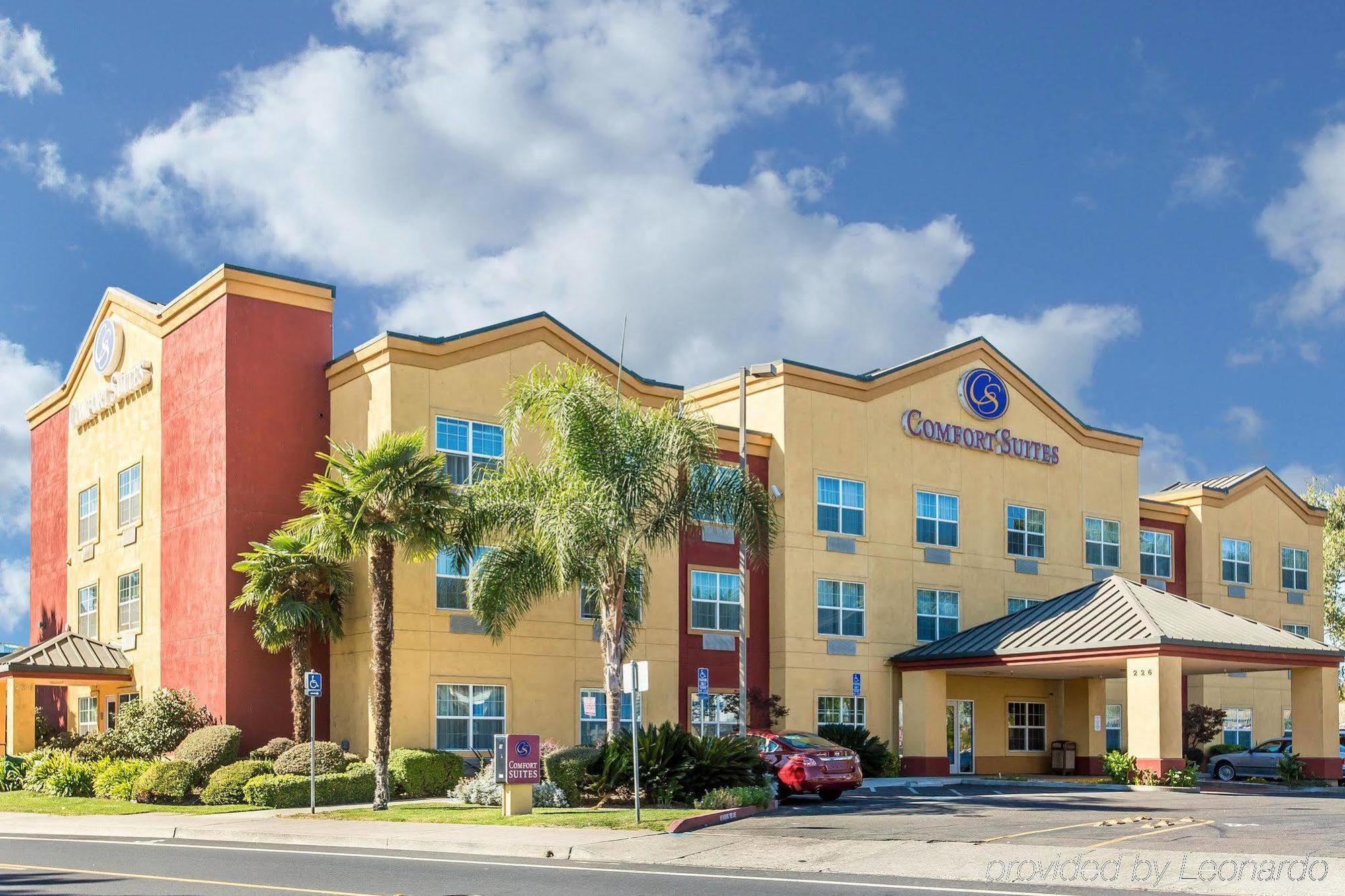 Comfort Suites Downtown Сакраменто Экстерьер фото